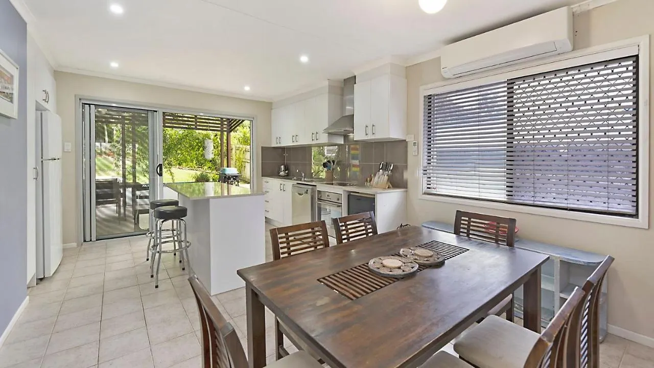 Vakantiehuis 20 Roslin St Moffat Beach Qld Caloundra
